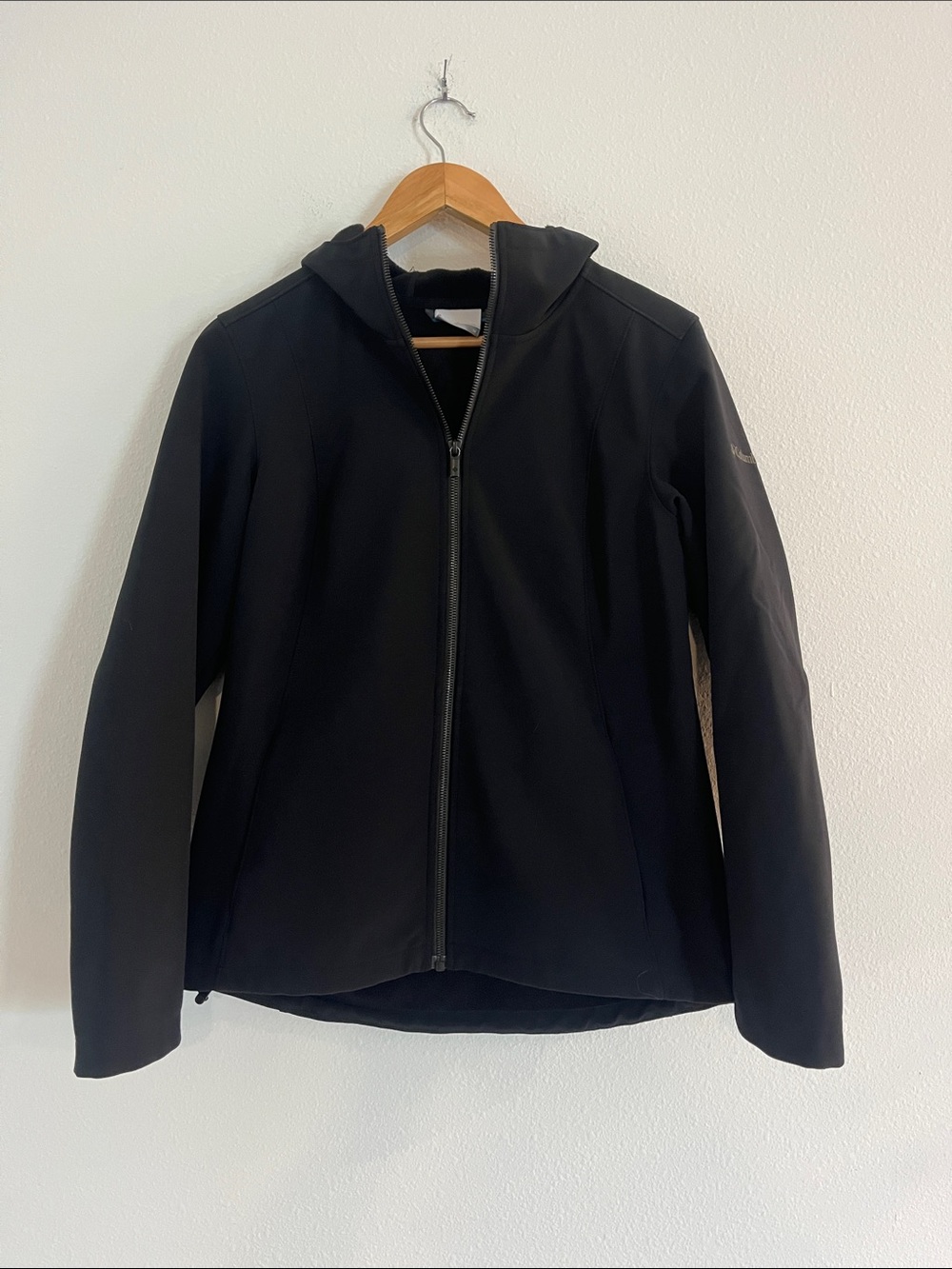Columbia Black Fleece Lined Water Resistant Zip Up Hooded Jacket